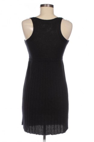 Sukienka ONLY, Rozmiar S, Kolor Czarny, Cena 22,99 zł