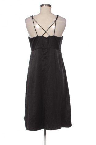 Kleid Pieces, Größe L, Farbe Schwarz, Preis 30,00 €