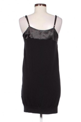 Ruha Premoda, Méret M, Szín Fekete, Ár 689 Ft