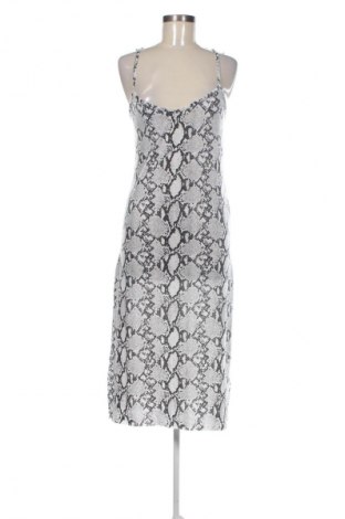 Šaty  Pretty Little Thing, Velikost M, Barva Vícebarevné, Cena  99,00 Kč