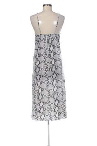 Šaty  Pretty Little Thing, Velikost M, Barva Vícebarevné, Cena  99,00 Kč