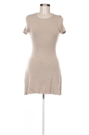 Ruha Pull&Bear, Méret M, Szín Bézs, Ár 1 329 Ft