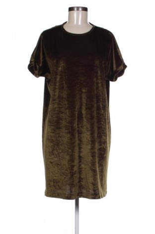 Рокля Pull&Bear, Размер L, Цвят Зелен, Цена 7,15 €