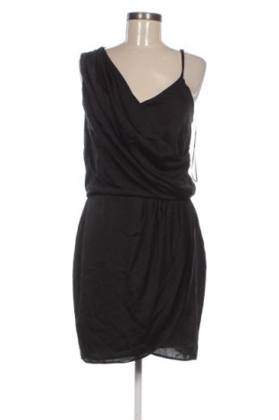 Kleid River Island, Größe M, Farbe Schwarz, Preis 10,99 €