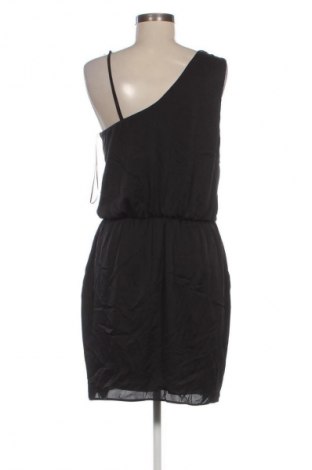 Kleid River Island, Größe M, Farbe Schwarz, Preis 10,99 €