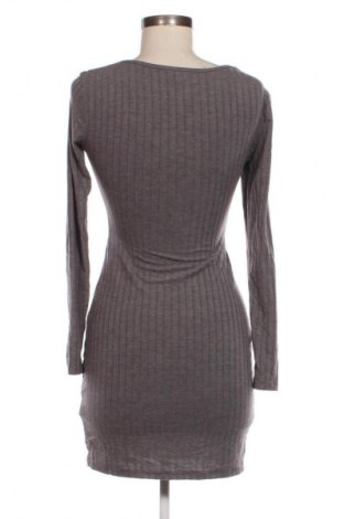 Sukienka SHEIN, Rozmiar S, Kolor Szary, Cena 6,99 zł