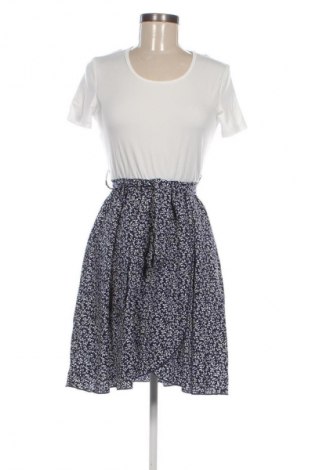 Rochie SHEIN, Mărime M, Culoare Multicolor, Preț 21,99 Lei