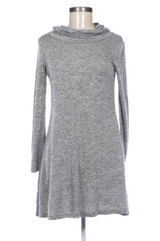 Sukienka SHEIN, Rozmiar M, Kolor Szary, Cena 22,99 zł