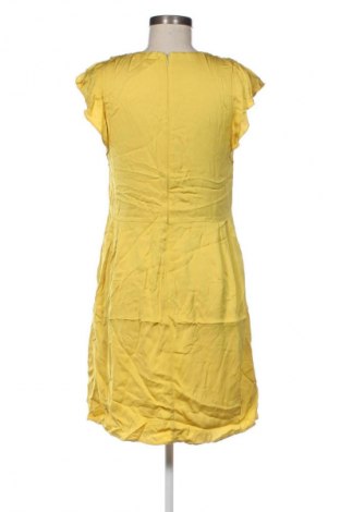 Ruha Set, Méret M, Szín Sárga, Ár 10 619 Ft