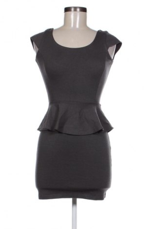 Sukienka Stradivarius, Rozmiar S, Kolor Szary, Cena 22,99 zł