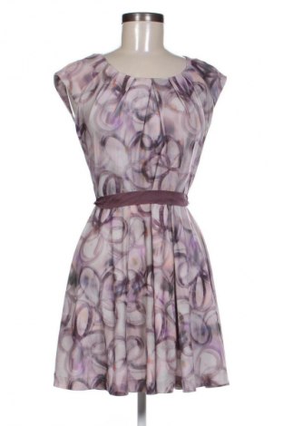 Ruha Taifun, Méret M, Szín Sokszínű, Ár 7 189 Ft