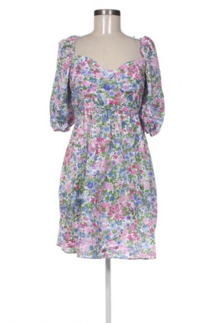 Šaty  Trendyol, Velikost M, Barva Vícebarevné, Cena  339,00 Kč