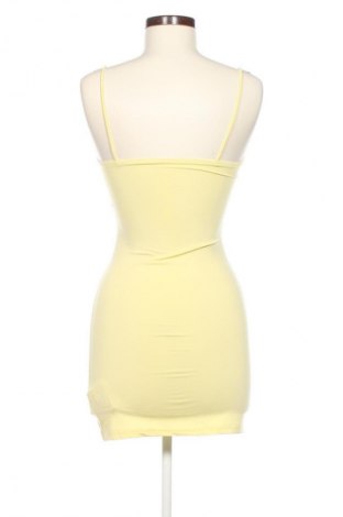 Ruha Unbranded, Méret S, Szín Sárga, Ár 2 099 Ft