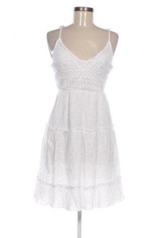 Ruha Unbranded, Méret M, Szín Fehér, Ár 2 539 Ft