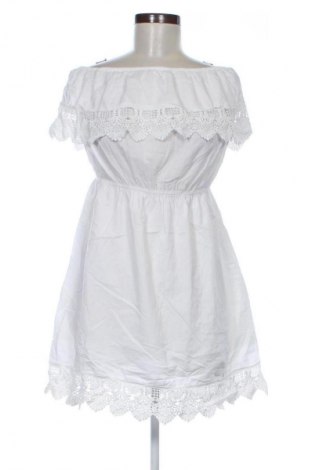 Ruha Unbranded, Méret M, Szín Fehér, Ár 2 689 Ft