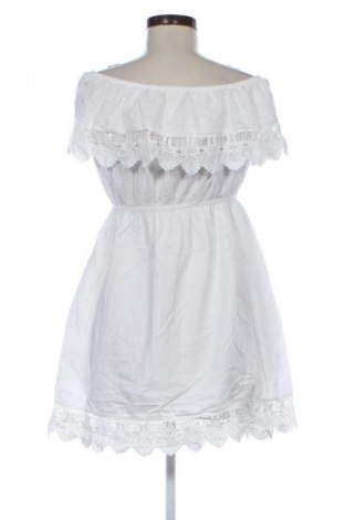 Ruha Unbranded, Méret M, Szín Fehér, Ár 2 689 Ft