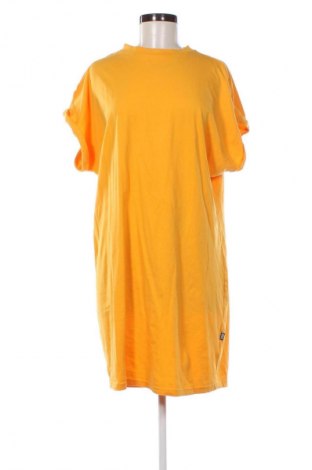 Šaty  Urban Classics, Velikost XL, Barva Žlutá, Cena  550,00 Kč