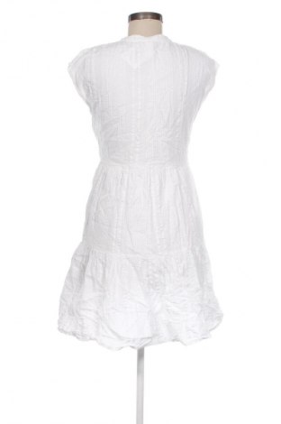 Šaty  Y.A.S, Velikost M, Barva Bílá, Cena  749,00 Kč