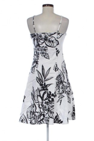 Ruha Yessica, Méret M, Szín Sokszínű, Ár 3 679 Ft