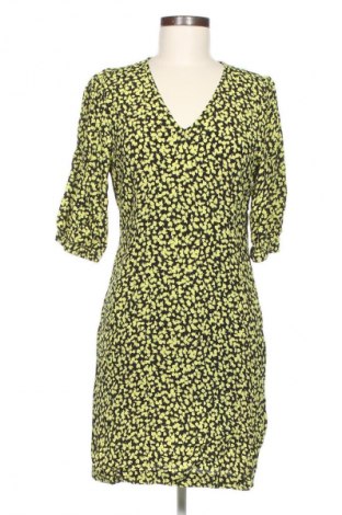 Ruha mbyM, Méret M, Szín Sokszínű, Ár 3 109 Ft