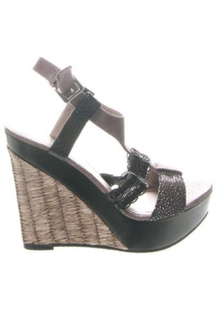 Σανδάλια Bullboxer, Μέγεθος 37, Χρώμα Πολύχρωμο, Τιμή 23,00 €