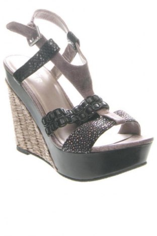 Σανδάλια Bullboxer, Μέγεθος 37, Χρώμα Πολύχρωμο, Τιμή 23,00 €