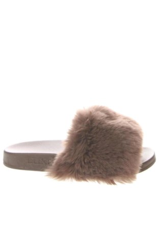 Papuci Australia Luxe, Mărime 40, Culoare Maro, Preț 440,92 Lei, #137526242
