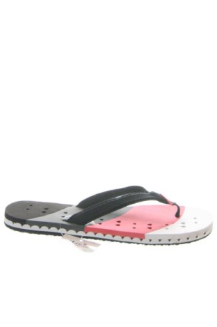 Papuci Unbranded, Mărime 39, Culoare Multicolor, Preț 73,49 Lei, #137521905