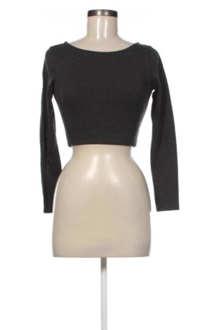 Bluză de femei Trendyol, Mărime XS, Culoare Gri, Preț 41,33 Lei, #137561932