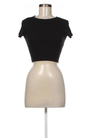 Bluză de femei FSBN Sister, Mărime XS, Culoare Negru, Preț 32,45 Lei, #137561996