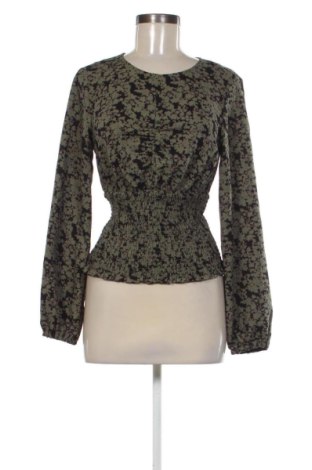 Дамска блуза Vero Moda, Размер S, Цвят Многоцветен, Цена 4,09 €, #137564771