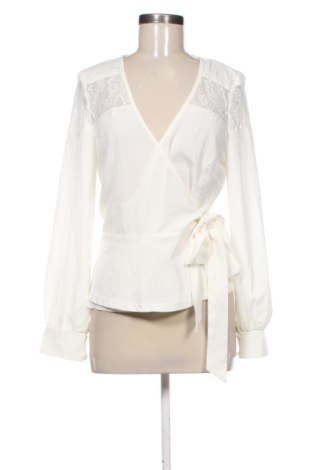 Bluză de femei Outrageous Fortune, Mărime M, Culoare Ecru, Preț 52,00 Lei, #137567780