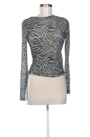 Bluză de femei Review, Mărime M, Culoare Multicolor, Preț 38,99 Lei, #137572820