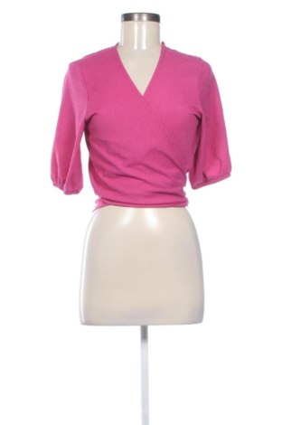 Bluză de femei Eksept, Mărime M, Culoare Roz, Preț 70,99 Lei, #137575904