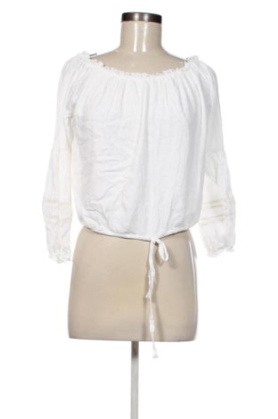 Bluză de femei Hollister, Mărime M, Culoare Alb, Preț 56,99 Lei, #137579932