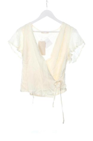 Bluză de femei Unbranded, Mărime M, Culoare Ecru, Preț 95,00 Lei, #137582013