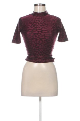 Дамска блуза Guess, Размер XS, Цвят Лилав, Цена 29,72 €, #137589735