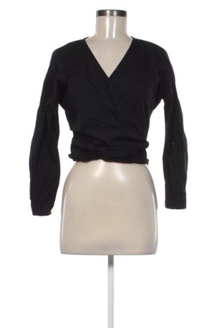 Bluzka damska Mohito, Rozmiar S, Kolor Czarny, Cena 33,87 zł, #137592781