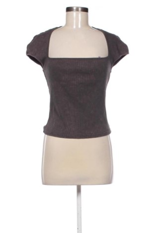 Дамска блуза H&M, Размер M, Цвят Сив, Цена 17,00 €, #137597211