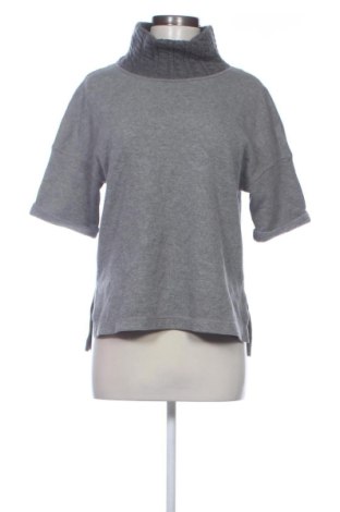 Дамска блуза Tommy Bahama, Размер XS, Цвят Сив, Цена 24,00 €, #137609732