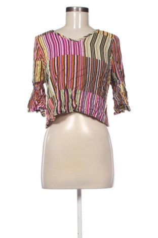 Bluză de femei Unbranded, Mărime M, Culoare Multicolor, Preț 44,00 Lei, #137570152
