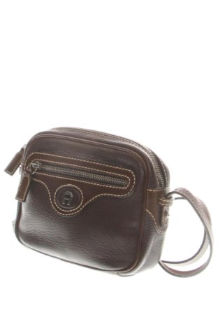 Dámska kabelka  Aigner, Farba Hnedá, Cena  129,06 €, #137544072