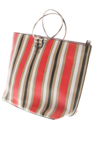 Damentasche Guess, Farbe Mehrfarbig, Preis 111,00 €, #137546634