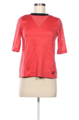 Tricou de femei Nike, Mărime XS, Culoare Roșu, Preț 111,73 Lei, #137570462