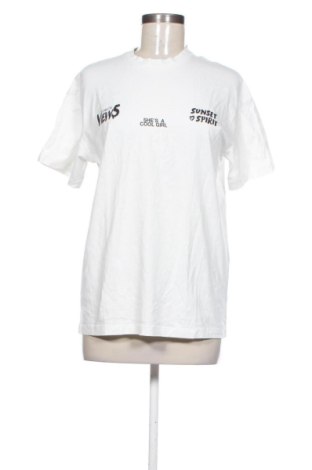 Γυναικείο t-shirt Bershka, Μέγεθος L, Χρώμα Λευκό, Τιμή 8,95 €, #137574430