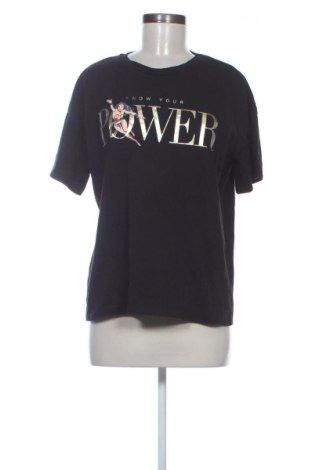Γυναικείο t-shirt Stradivarius, Μέγεθος M, Χρώμα Μαύρο, Τιμή 10,29 €, #137576685