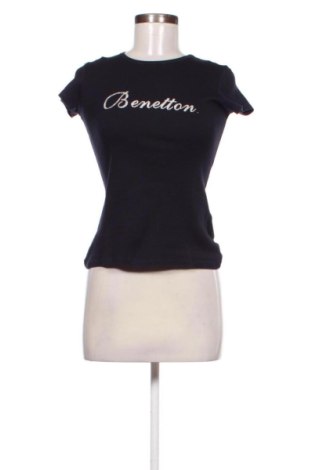 Damski T-shirt United Colors Of Benetton, Rozmiar S, Kolor Czarny, Cena 46,57 zł, #137609587