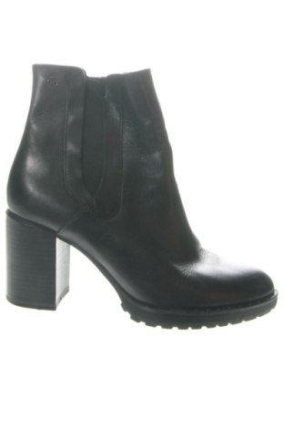 Botine de damă Tamaris, Mărime 38, Culoare Negru, Preț 199,00 Lei, #137559717