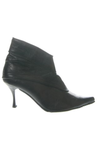 Damskie botki Unbranded, Rozmiar 40, Kolor Czarny, Cena 198,98 zł, #137520259