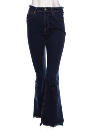 Blugi de femei Stradivarius, Mărime M, Culoare Albastru, Preț 63,00 Lei, #137543710